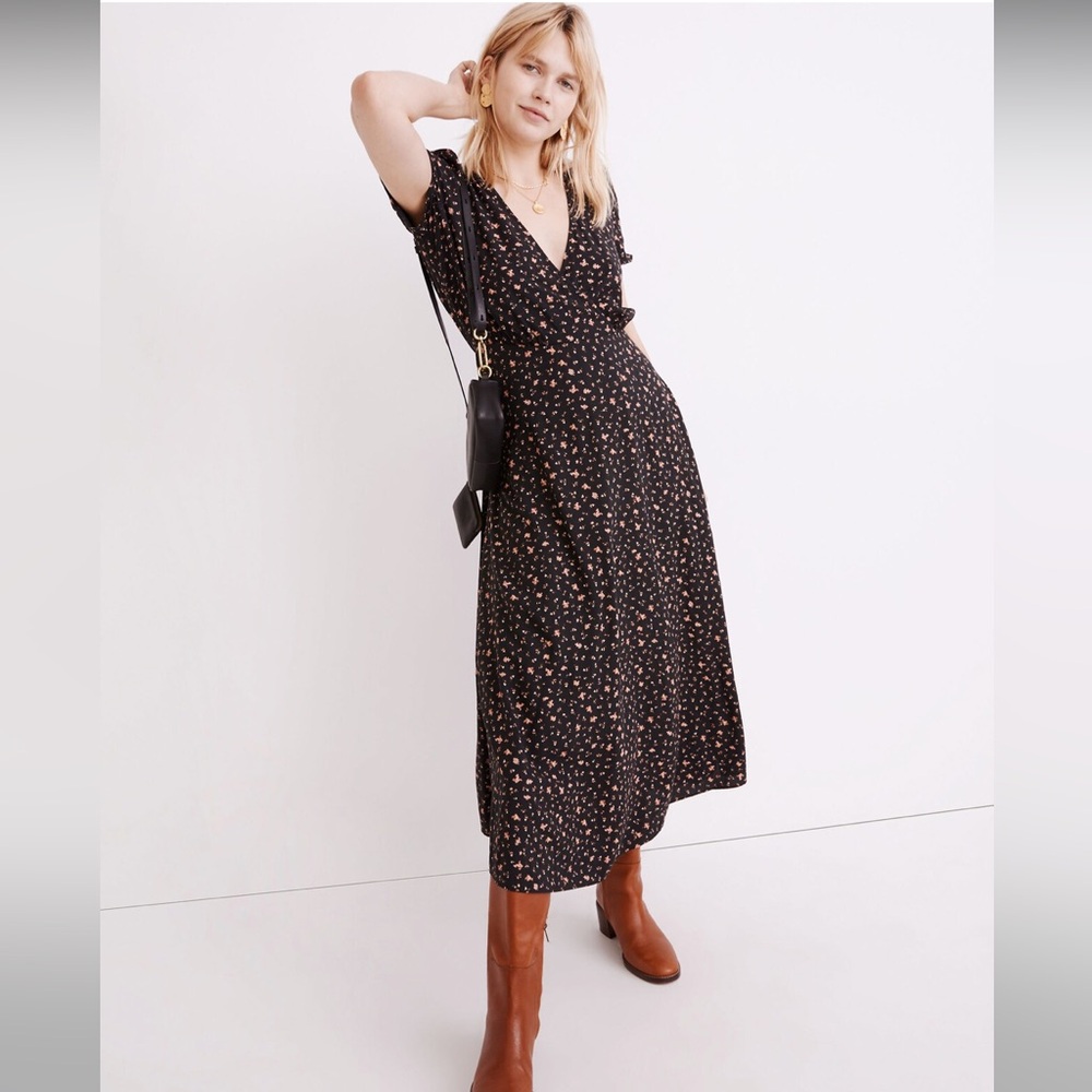 Puff-Sleeve Faux-Wrap Midi Dress in Stem Scatter size 14W new with tags NWT
